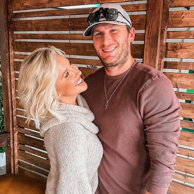 Savannah Chrisley, Robert Shiver